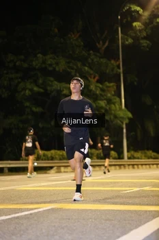 Runner Photo 3959559