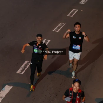 Runner Photo 3959566