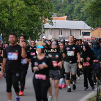 Runner Photo 3959609