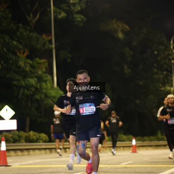 Runner Photo 3959635