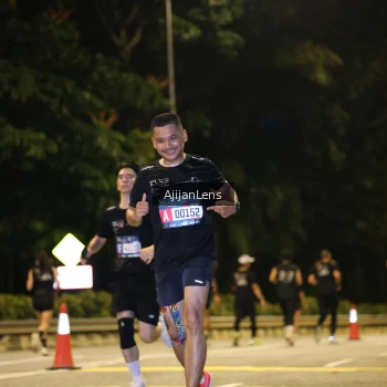 Runner Photo 3959643