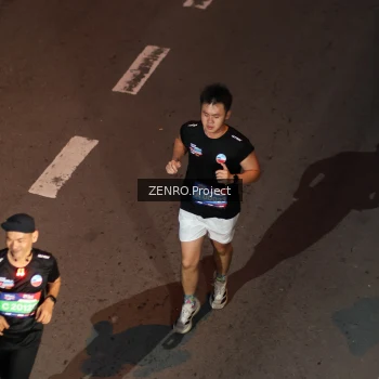 Runner Photo 3959644