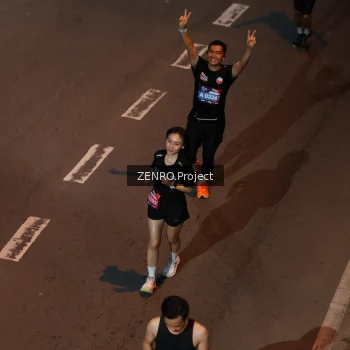 Runner Photo 3959674