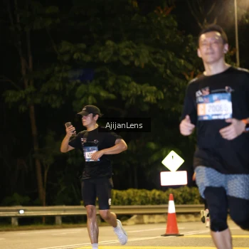 Runner Photo 3959693