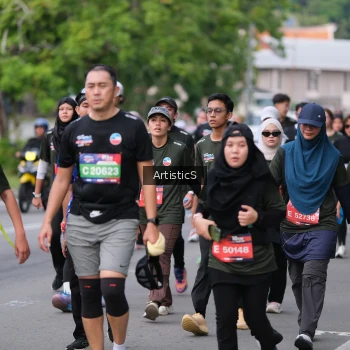 Runner Photo 3959759