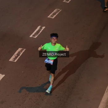 Runner Photo 3959906