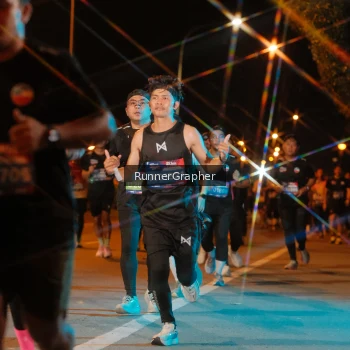 Runner Photo 3959959