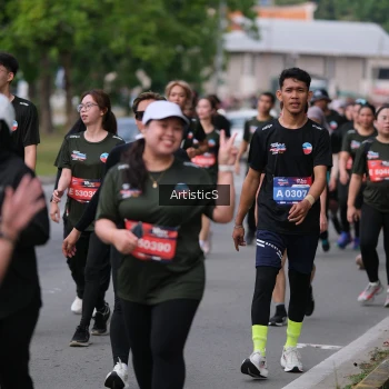 Runner Photo 3959972