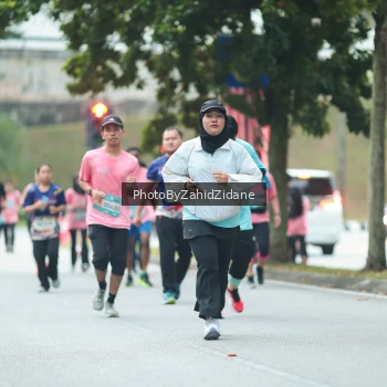 Runner Photo 3960029
