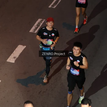 Runner Photo 3960096