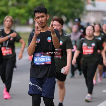Runner Photo 3960102