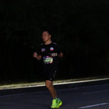 Runner Photo 3960113