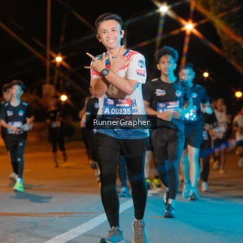 Runner Photo 3960125