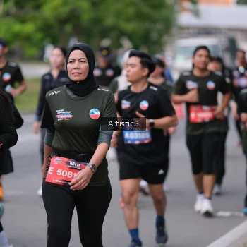 Runner Photo 3960200