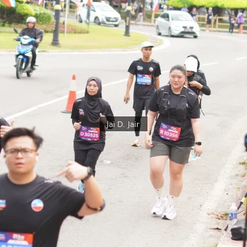 Runner Photo 3960205