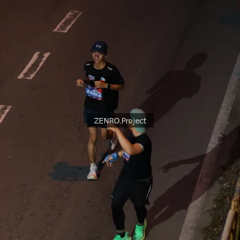 Runner Photo 3960695