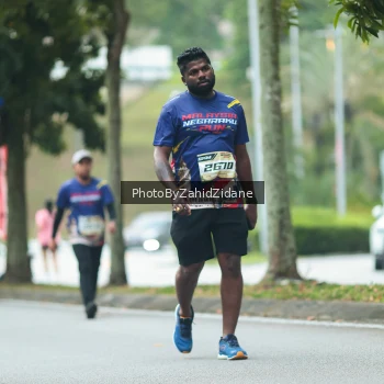 Runner Photo 3960719