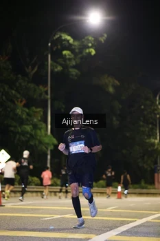 Runner Photo 3960741