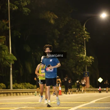 Runner Photo 3960869