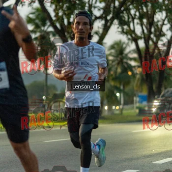 Runner Photo 396094