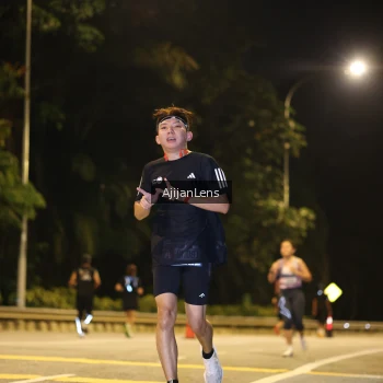 Runner Photo 3960943