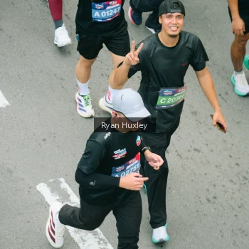 Runner Photo 3961112