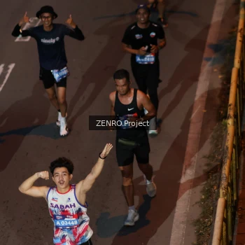 Runner Photo 3961120