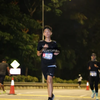 Runner Photo 3961128