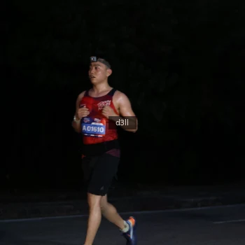 Runner Photo 3961152