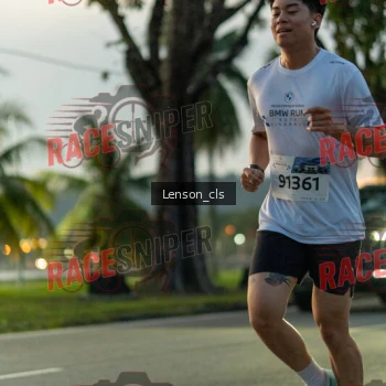 Runner Photo 396125