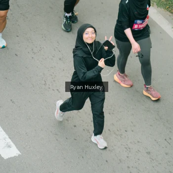 Runner Photo 3961324