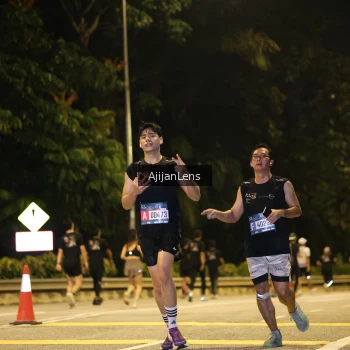 Runner Photo 3961345