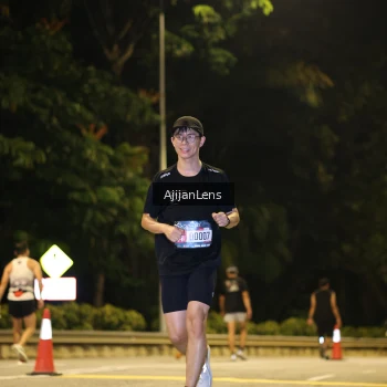 Runner Photo 3961379