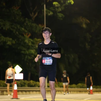 Runner Photo 3961395