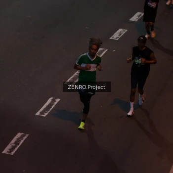 Runner Photo 3961435