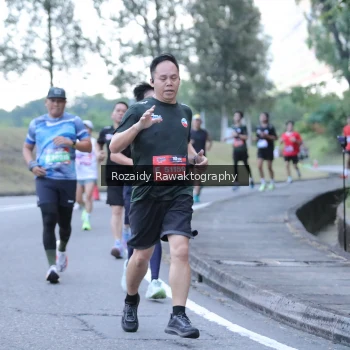 Runner Photo 3961576