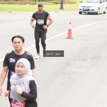 Runner Photo 3961619