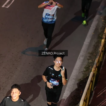 Runner Photo 3961673