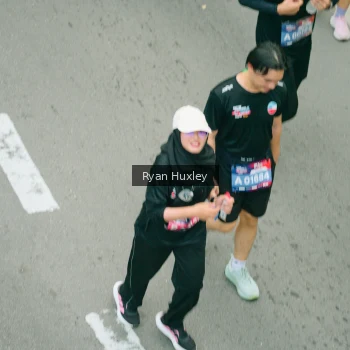 Runner Photo 3961712