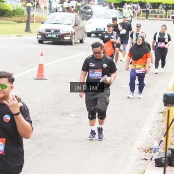 Runner Photo 3961718