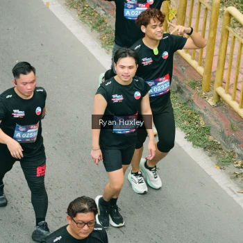 Runner Photo 3961860