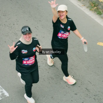 Runner Photo 3962012