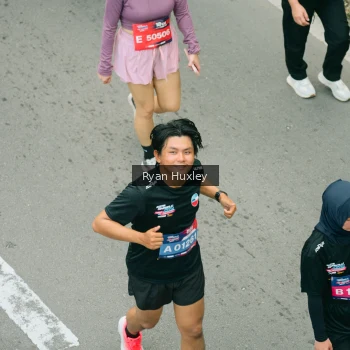 Runner Photo 3962085