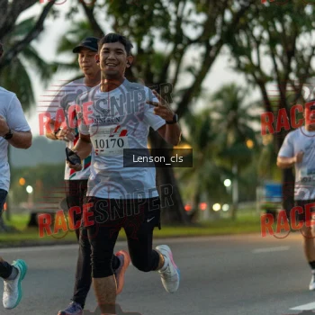Runner Photo 396214