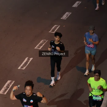 Runner Photo 3962174