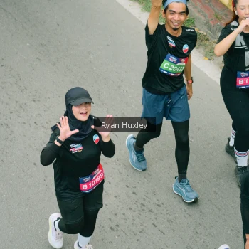 Runner Photo 3962184