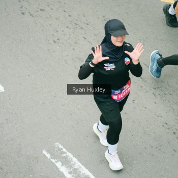 Runner Photo 3962195