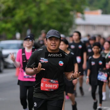 Runner Photo 3962211