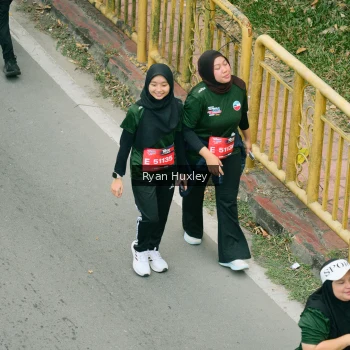 Runner Photo 3962316