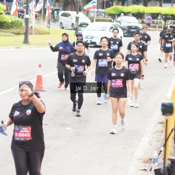 Runner Photo 3962331